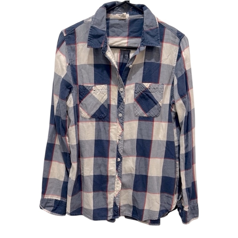 Levi's Women’s Medium Blue and White Relaxed Flannel Button Down Shirt